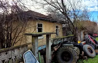 Къща във Велико Търново, с. Добри дял
