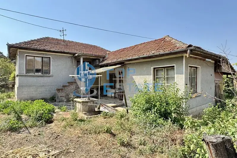 House in Oblast Veliko Tyrnovo, Dobri Dyal