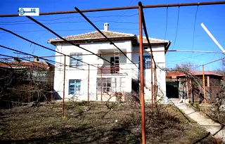 Къща във Велико Търново, с. Долна Липница
