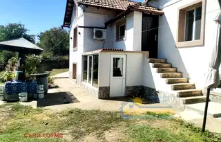 Къща във Велико Търново, с. Долна Липница