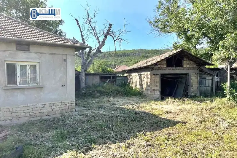 House in Oblast Veliko Tyrnovo, Draganovo