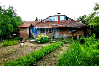 Къща във Велико Търново, с. Драганово