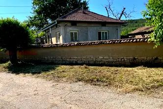 Къща във Велико Търново, с. Драганово