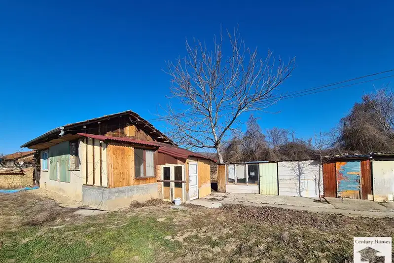 Къща във Велико Търново, с. Драганово