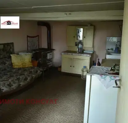 Photo 2 — House in Oblast Veliko Tyrnovo, Draganovo
