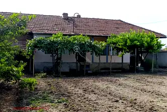 Къща във Велико Търново, с. Драганово