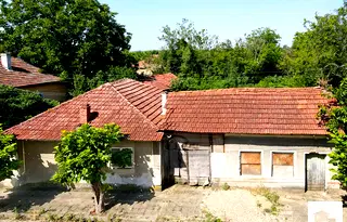 Къща във Велико Търново, с. Драганово