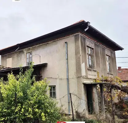 Снимка 3 — Къща във Велико Търново, с. Драгижево