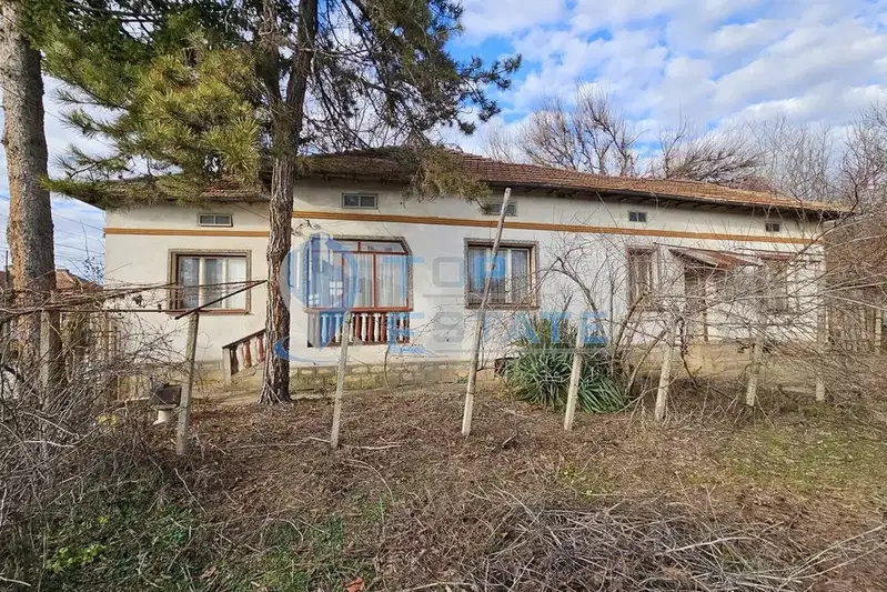 House in Oblast Veliko Tyrnovo, Dragomirovo