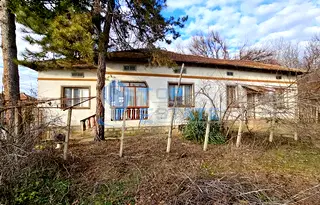 Къща във Велико Търново, с. Драгомирово
