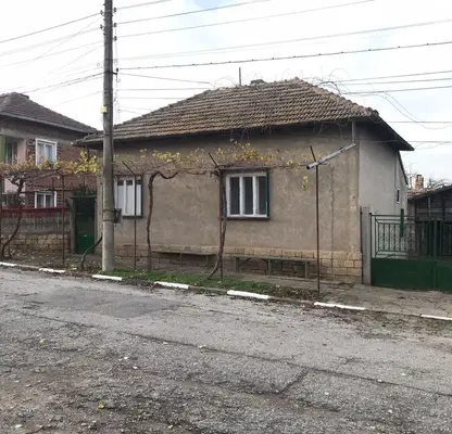 Снимка 4 — Къща във Велико Търново, с. Драгомирово