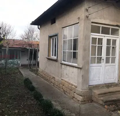 Снимка 5 — Къща във Велико Търново, с. Драгомирово
