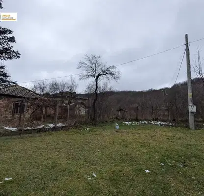 Photo 4 — House with 3 rooms and yard in Drenta village, Veliko Tarnovo region