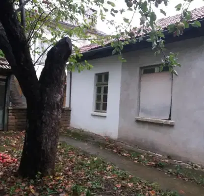 Снимка 4 — Къща с 4 стаи в с. Дъскот, област Велико Търново
