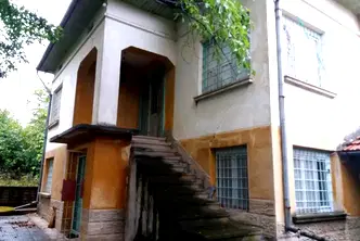 Къща във Велико Търново, с. Дъскот