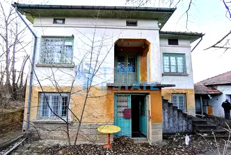 Къща във Велико Търново, с. Дъскот