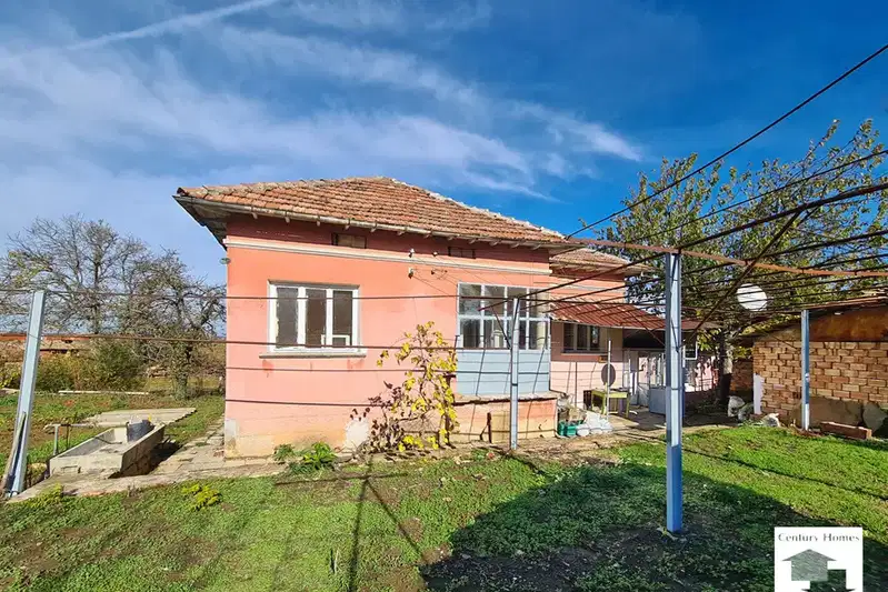 Къща във Велико Търново, с. Дъскот