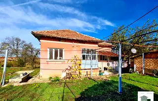 Къща във Велико Търново, с. Дъскот