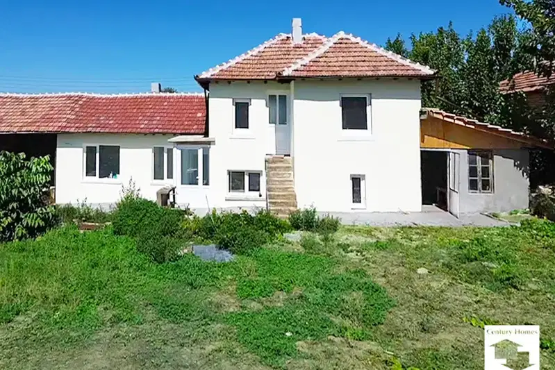 Къща във Велико Търново, с. Дъскот
