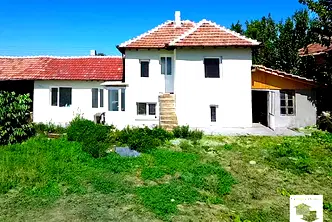 Къща във Велико Търново, с. Дъскот