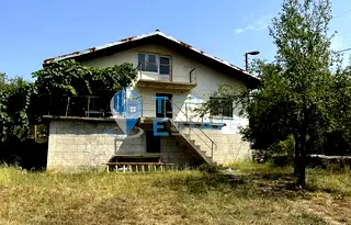 Къща във Велико Търново, с. Габровци