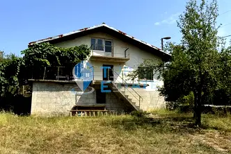 Къща във Велико Търново, с. Габровци
