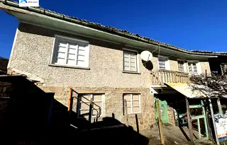 Къща във Велико Търново, с. Габровци