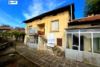 Къща във Велико Търново, с. Горна Липница
