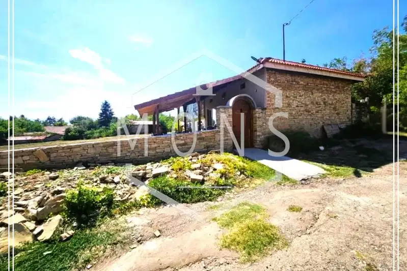 House in Veliko Tyrnovo, Gorna Lipnica
