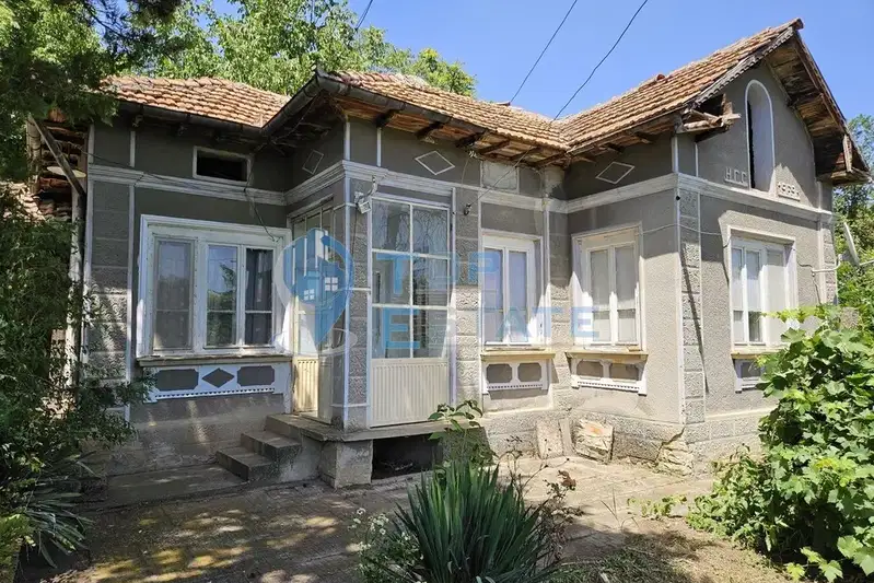 Къща във Велико Търново, с. Горна Липница