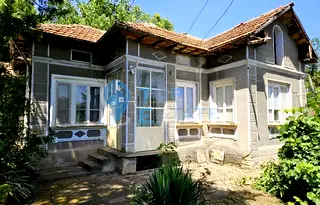 Къща във Велико Търново, с. Горна Липница