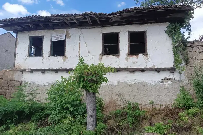 Къща във Велико Търново, с. Горски долен Тръмбеш