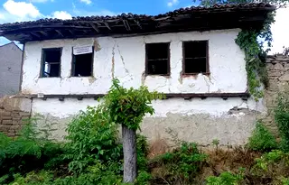 Къща във Велико Търново, с. Горски долен Тръмбеш
