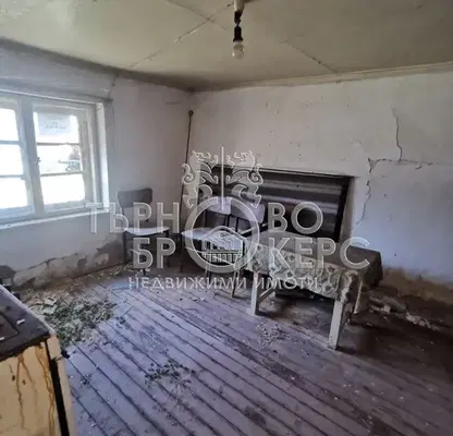 Снимка 4 — Къща във Велико Търново, с. Горско ново село