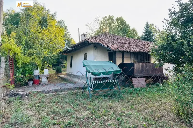 House in Oblast Veliko Tyrnovo, с. Граматици