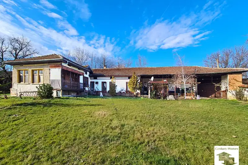 House in Oblast Veliko Tyrnovo, Hotnica