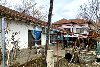 Къща във Велико Търново, с. Иванча