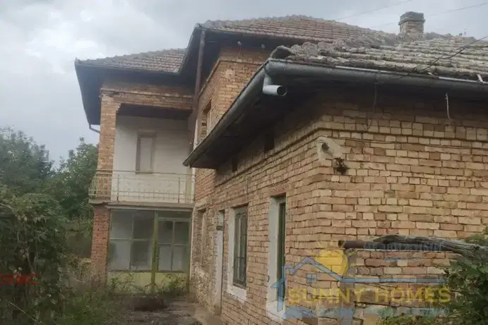 Къща във Велико Търново, с. Иванча