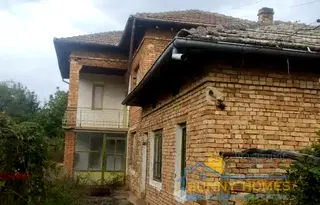Къща във Велико Търново, с. Иванча