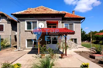 Къща във Велико Търново, с. Караисен
