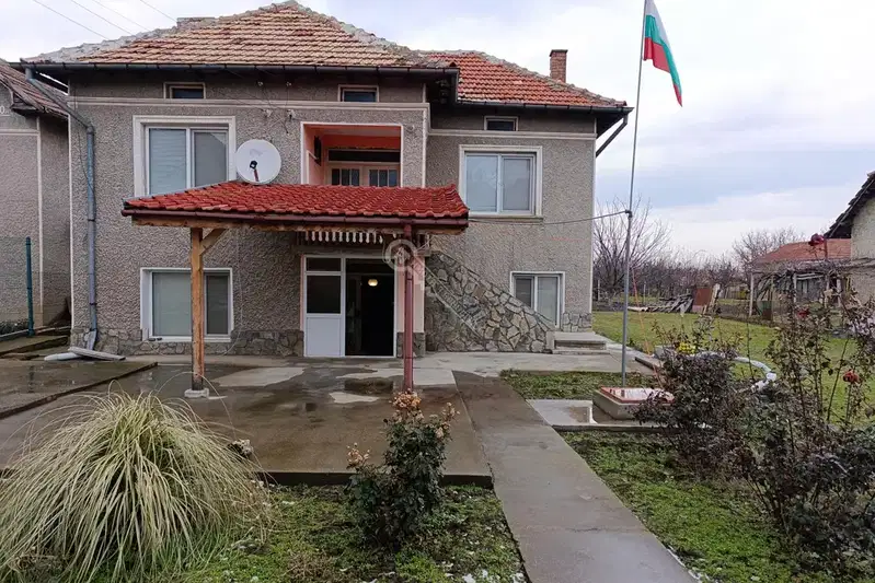 House in Oblast Veliko Tyrnovo, Karaisen