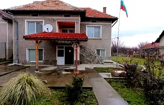 Къща във Велико Търново, с. Караисен