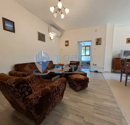 Photo 3 — Two-storey house with 5 rooms in Karaisen village, Veliko Tarnovo region