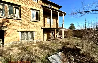Къща във Велико Търново, с. Караисен