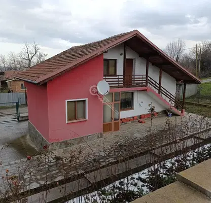 Photo 2 — House in Oblast Veliko Tyrnovo, Karaisen