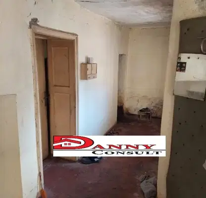Photo 5 — Two-storey house with yard in Karaisen village, Veliko Tarnovo region