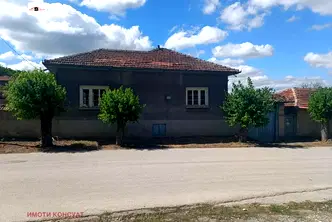 Къща във Велико Търново, с. Каранци