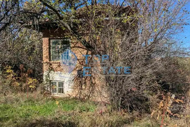 House in Oblast Veliko Tyrnovo, Kavlak