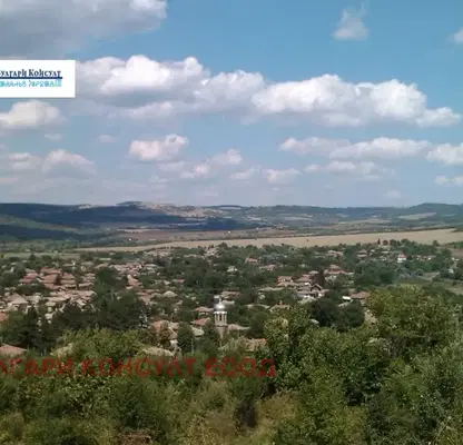 Снимка 4 — Къща във Велико Търново, с. Кесарево