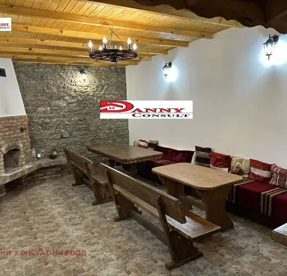 Photo 2 — House in Veliko Tyrnovo, Koevci